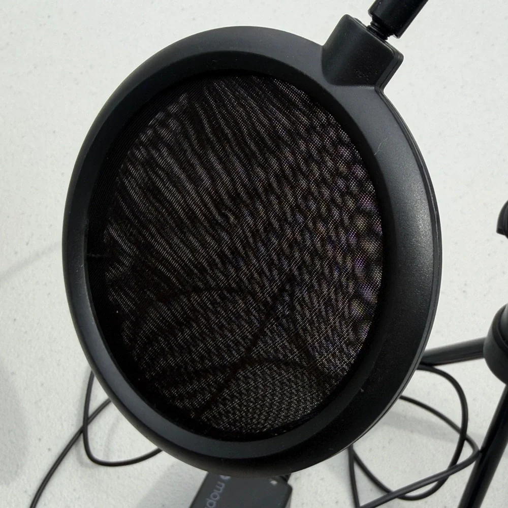 mophie Black Desktop Microphone Accessory Kit with Pop Filter & Tripod